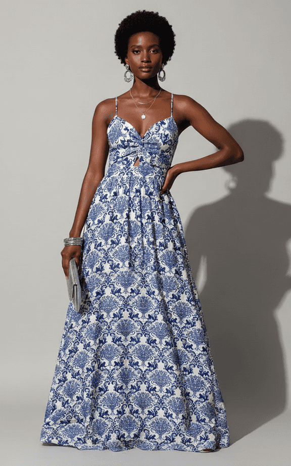 فستان ماكسي طويل ومنخفض بطبعة استوائية أسود بدون حمالات لملابس المنتجعات المسائية مع شق جانبي